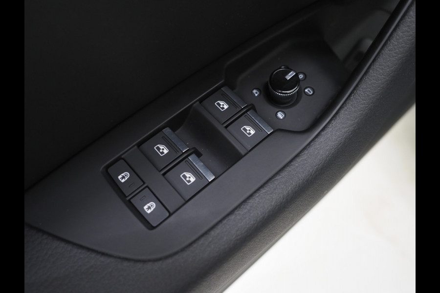 Audi A6 Avant 50 TFSI e quattro | Leder | Trekhaak | 360 | Keyless | Adaptive Cruise | Memory | Carplay