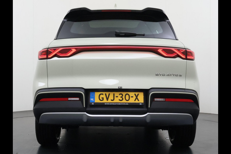 BYD ATTO 2 Boost 45 kWh VAN €31.900,- VOOR € 27.877,- UW LENTEVOORDEEL €4.023,-! | DIRECT LEVERBAAR | Volledige BYD Fabrieksgarantie t/m 11-2030 of 150.000 km | Stoel & Stuurverwarming | Adaptieve Cruise | 360° Camera | Panoramadak | Dodehoekassistent | Origineel NL Auto