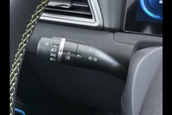 BYD ATTO 2 Boost 45 kWh VAN €31.900,- VOOR € 27.877,- UW LENTEVOORDEEL €4.023,-! | DIRECT LEVERBAAR | Volledige BYD Fabrieksgarantie t/m 11-2030 of 150.000 km | Stoel & Stuurverwarming | Adaptieve Cruise | 360° Camera | Panoramadak | Dodehoekassistent | Origineel NL Auto