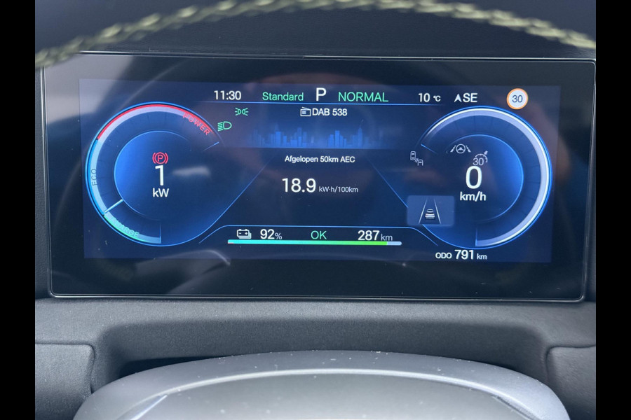 BYD ATTO 2 Boost 45 kWh VAN €31.900,- VOOR € 27.877,- UW LENTEVOORDEEL €4.023,-! | DIRECT LEVERBAAR | Volledige BYD Fabrieksgarantie t/m 11-2030 of 150.000 km | Stoel & Stuurverwarming | Adaptieve Cruise | 360° Camera | Panoramadak | Dodehoekassistent | Origineel NL Auto