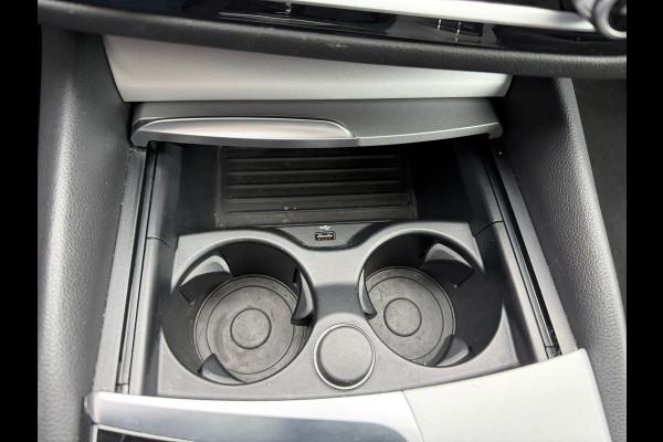 BMW 5 Serie Touring 530e xDrive Executive / Navi / Climate / Camera / Panormadak / Leder / 20"breedset