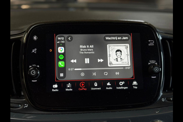 Fiat 500 1.0 Hybrid Rockstar | Carplay/Android, Climate, PDC, Cruise, Licht- en Regensensor |