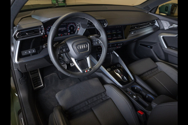 Audi A3 Sportback 35 TFSI 2x S-Line edition / 150pk / Panorama dak / Sonos / Achteruitrij camera /