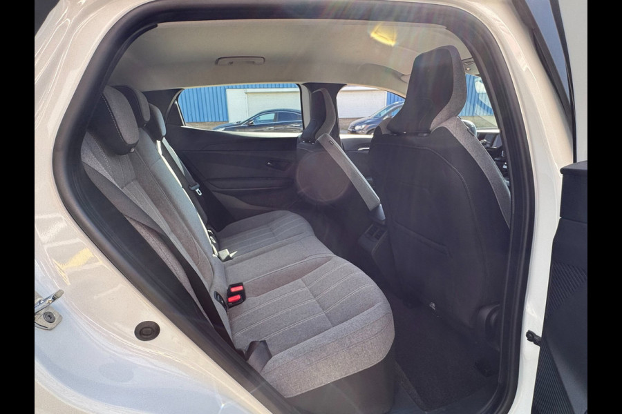 Renault Mégane E-Tech EV40 Boost Charge Equilibre - AUTOMAAT I Apple CarPlay / Navigatie I Sport velgen 18 inch I Nieuw Staat