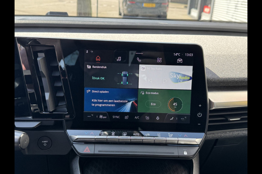 Renault Mégane E-Tech EV40 Boost Charge Equilibre - AUTOMAAT I Apple CarPlay / Navigatie I Sport velgen 18 inch I Nieuw Staat