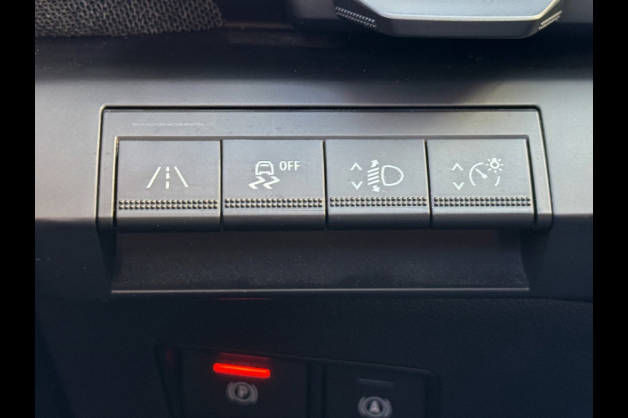 Renault Mégane E-Tech EV40 Boost Charge Equilibre - AUTOMAAT I Apple CarPlay / Navigatie I Sport velgen 18 inch I Nieuw Staat