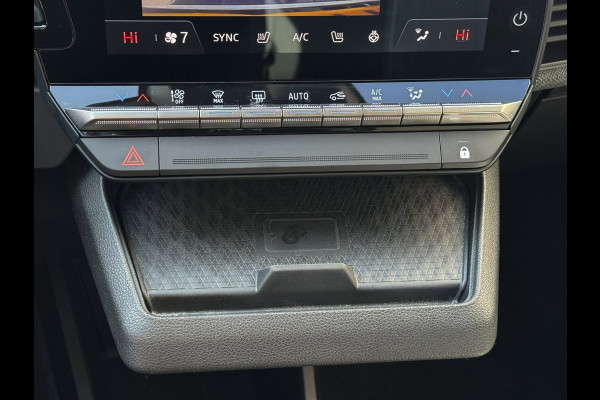 Renault Mégane E-Tech EV40 Boost Charge Equilibre - AUTOMAAT I Apple CarPlay / Navigatie I Sport velgen 18 inch I Nieuw Staat