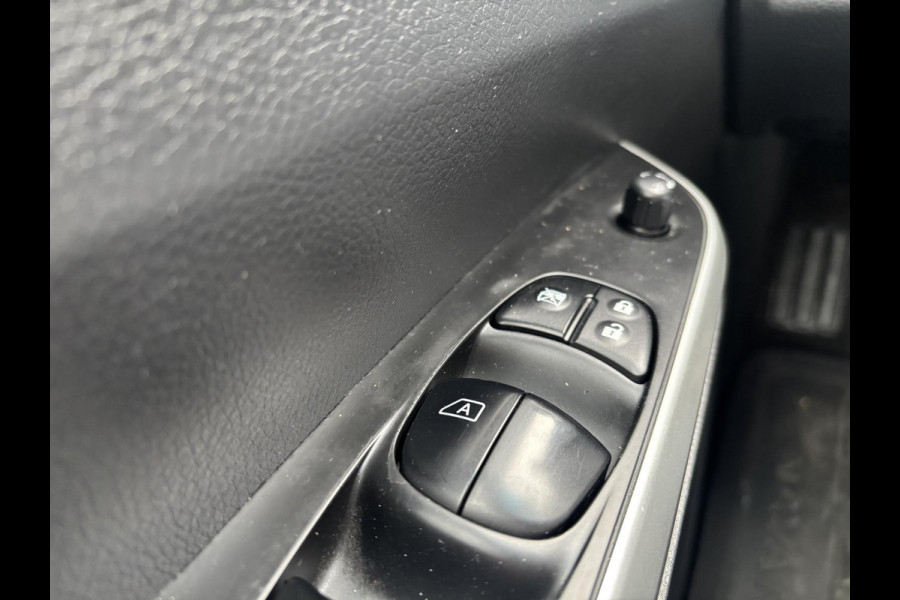 Nissan Navara 2.3 dCi Acenta DoubleCab Veth*5PERS*A/C*CRUISE*4WD