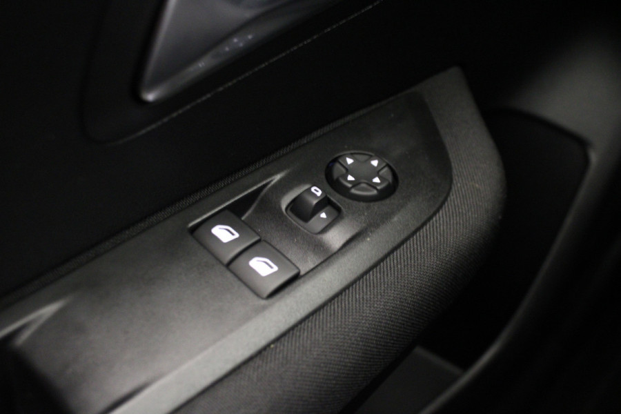 Peugeot 208 1.2 PureTech Active |Navi|