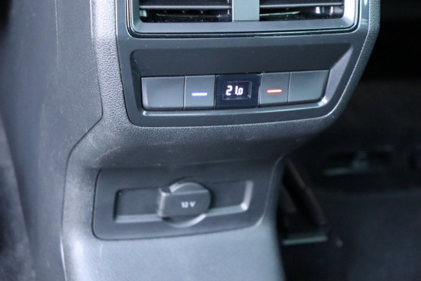 Škoda Kodiaq 1.5 TSI Sportline Business org.NL schuifdak trekhaak el.klep canton leer+verw. camera