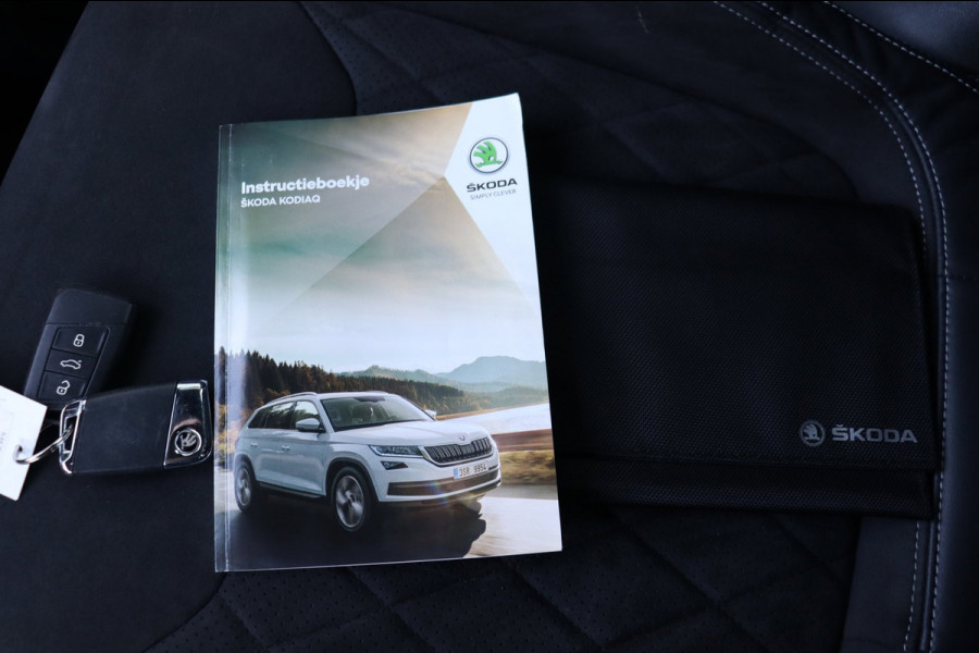 Škoda Kodiaq 1.5 TSI Sportline Business org.NL schuifdak trekhaak el.klep canton leer+verw. camera