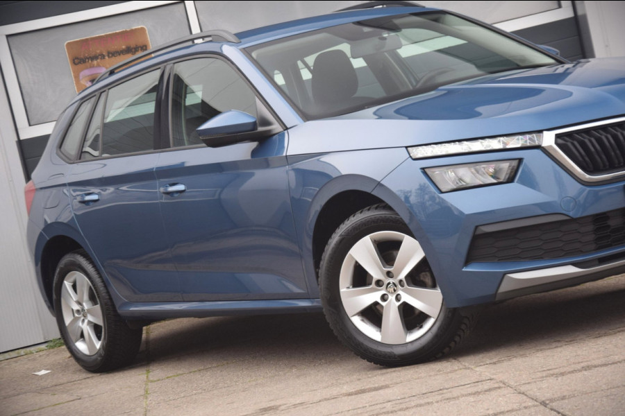 Škoda Kamiq 1.0 TSI Ambition TREKHAAK WEGKLAPBAAR/PARKEERSENSOREN ACHTER/APPLE CARPLAY