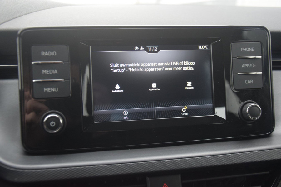 Škoda Kamiq 1.0 TSI Ambition TREKHAAK WEGKLAPBAAR/PARKEERSENSOREN ACHTER/APPLE CARPLAY