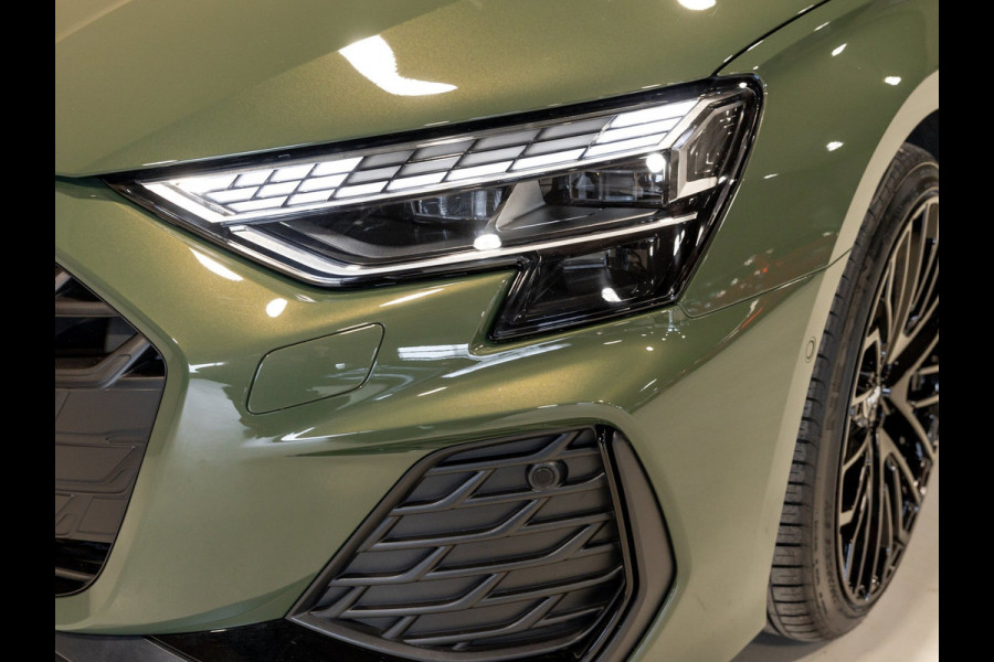 Audi A3 Sportback 35 TFSI S edition / 150pk / Panorama dak / Sonos / Achteruitrij camera /