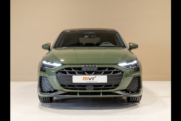 Audi A3 Sportback 35 TFSI S edition / 150pk / Panorama dak / Sonos / Achteruitrij camera /