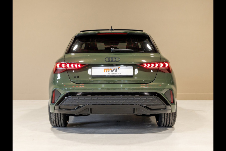 Audi A3 Sportback 35 TFSI S edition / 150pk / Panorama dak / Sonos / Achteruitrij camera /