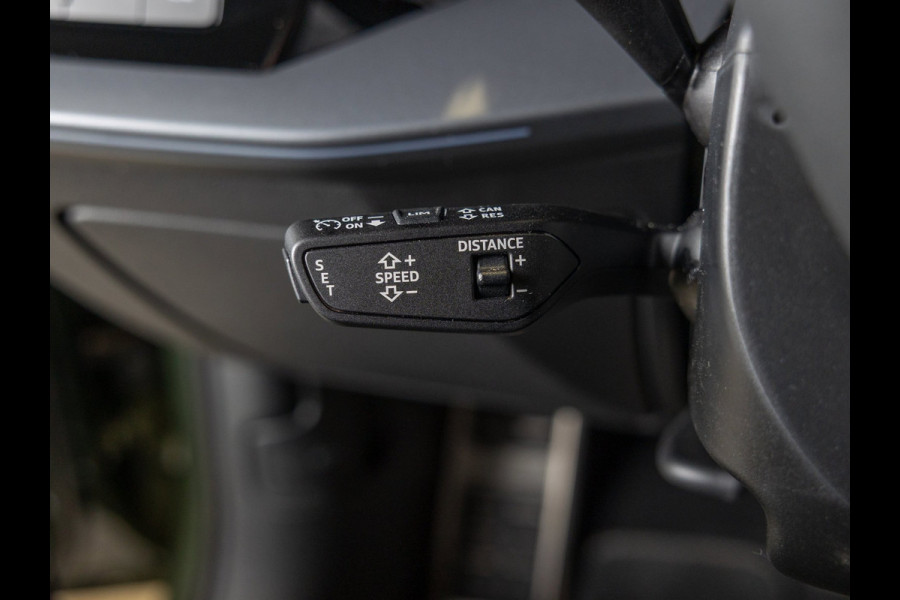 Audi A3 Sportback 35 TFSI S edition / 150pk / Panorama dak / Sonos / Achteruitrij camera /