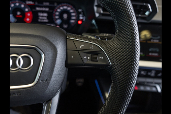 Audi A3 Sportback 35 TFSI S edition / 150pk / Panorama dak / Sonos / Achteruitrij camera /