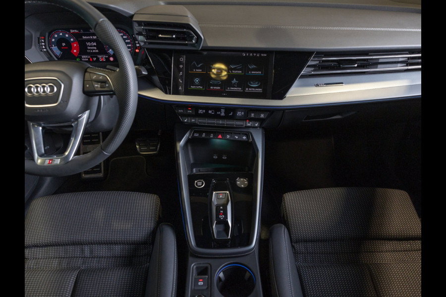 Audi A3 Sportback 35 TFSI S edition / 150pk / Panorama dak / Sonos / Achteruitrij camera /