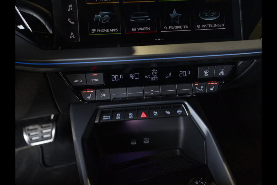 Audi A3 Sportback 35 TFSI S edition / 150pk / Panorama dak / Sonos / Achteruitrij camera /