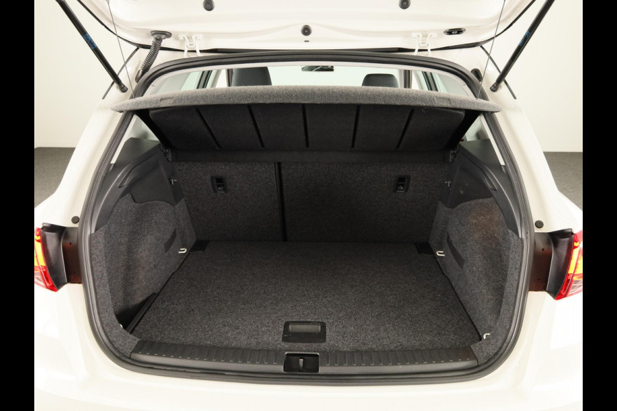 Seat Arona 1.0 TSI Style 95pk | Cruise controle | 16 inch Lichtmetalen velgen | Airconditioning