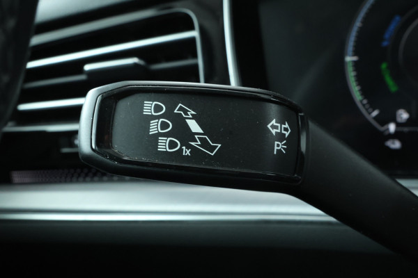 Volkswagen Touareg 3.0 TSi eHybrid 4MOTION FULL BLACK! Navi, leer,