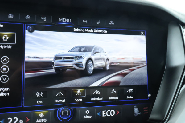 Volkswagen Touareg 3.0 TSi eHybrid 4MOTION FULL BLACK! Navi, leer,