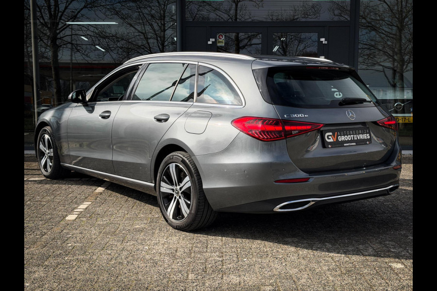 Mercedes-Benz C-Klasse Estate 300 e Luxury Line|Trekhaak|CarPlay|Camera|Ambiance