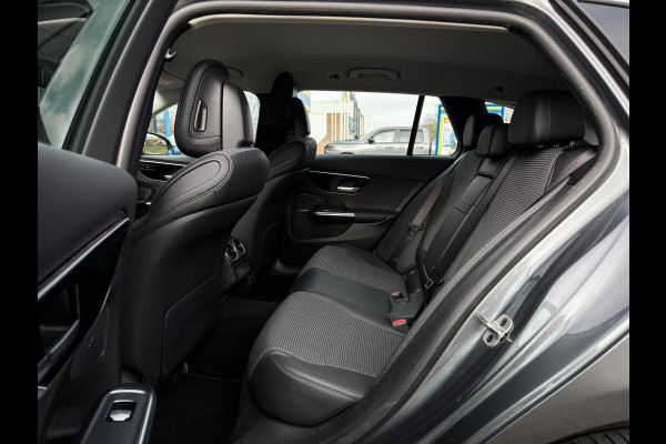 Mercedes-Benz C-Klasse Estate 300 e Luxury Line|Trekhaak|CarPlay|Camera|Ambiance