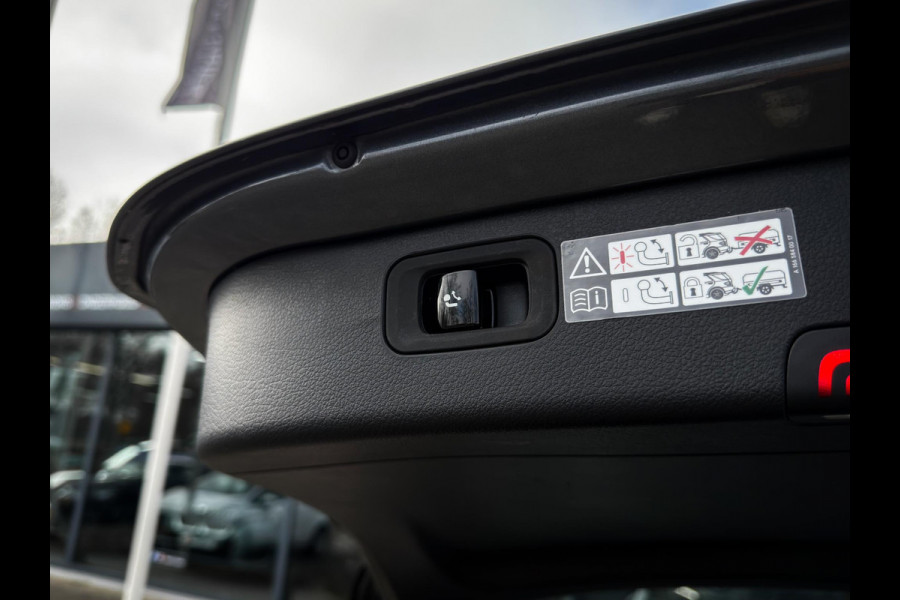 Mercedes-Benz C-Klasse Estate 300 e Luxury Line|Trekhaak|CarPlay|Camera|Ambiance