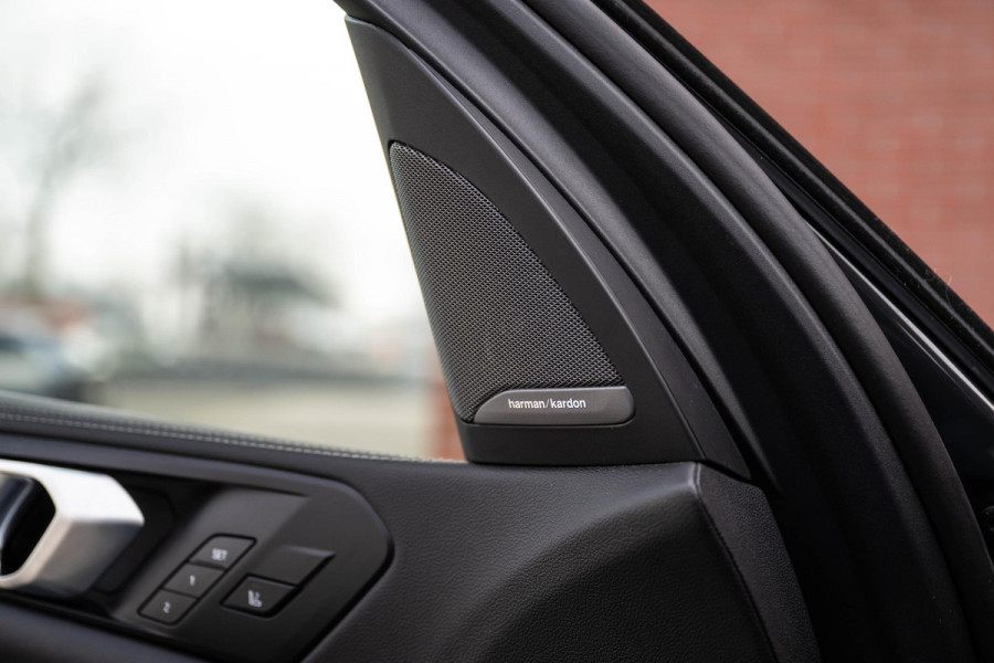 BMW X5 xDrive45e M-Sport 4-Wielsturing Laser H/K Panorama