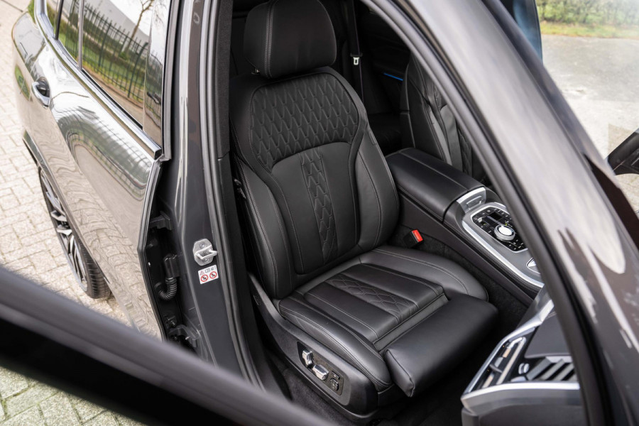BMW X5 xDrive45e M-Sport 4-Wielsturing Laser H/K Panorama