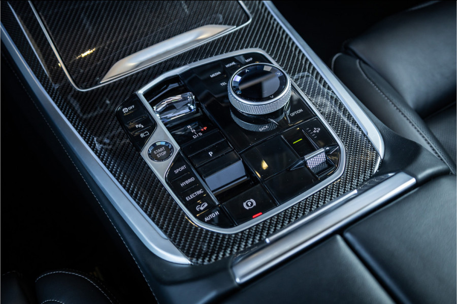 BMW X5 xDrive50e - M Sport | H&K | Kuipstoelen | Stoelkoeling & Massage | Carbon