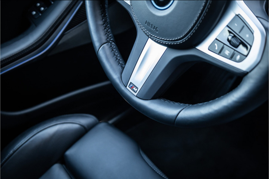 BMW X5 xDrive50e - M Sport | H&K | Kuipstoelen | Stoelkoeling & Massage | Carbon