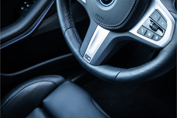 BMW X5 xDrive50e - M Sport | H&K | Kuipstoelen | Stoelkoeling & Massage | Carbon