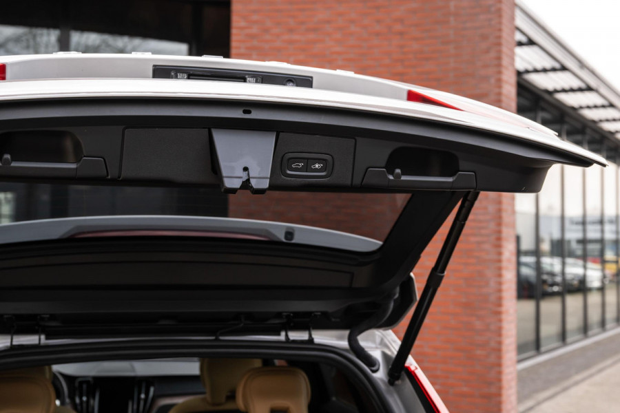 Volvo XC60 2.0 T6 AWD Inscription 398pk Stoelventilatie Nappa