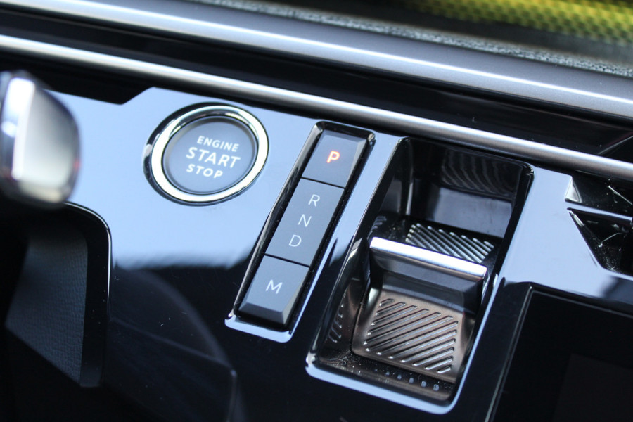 Peugeot 3008 1.2 Hybrid 145 GT | Adaptieve Cruise | Camera | Navigatie | Stoelverwarming | Elektr. achterklep