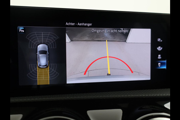 Mercedes-Benz A-Klasse 250e AMG SPORT + PANORAMA | MEMORY | TREKHAAK | SFEERVERLICHTING | CAMERA | STOELVERWARMING