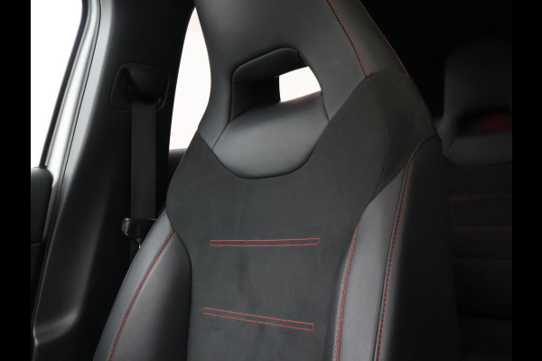 Mercedes-Benz A-Klasse 250e AMG SPORT + PANORAMA | MEMORY | TREKHAAK | SFEERVERLICHTING | CAMERA | STOELVERWARMING