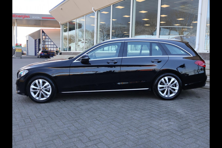 Mercedes-Benz C-Klasse Estate 180 AUT. PREMIUM PLUS + BREEDBEELD CARPLAY | PANO | SFEERVERLICHTING | TREKHAAK