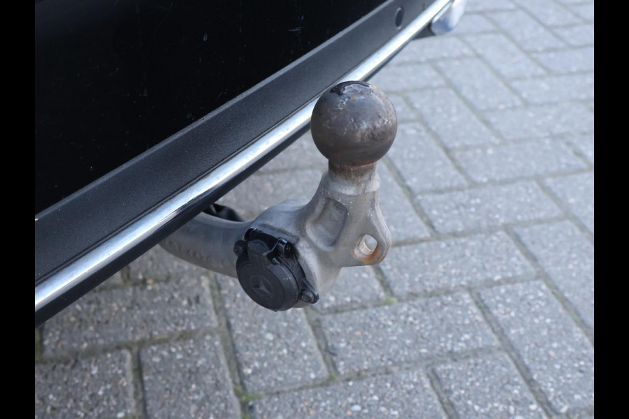 Mercedes-Benz C-Klasse Estate 180 AUT. PREMIUM PLUS + BREEDBEELD CARPLAY | PANO | SFEERVERLICHTING | TREKHAAK