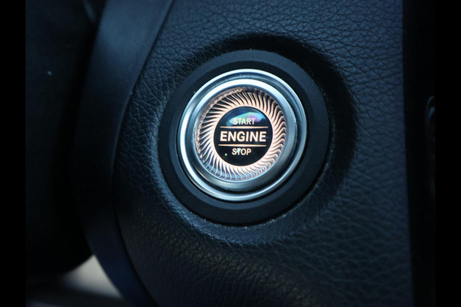 Mercedes-Benz C-Klasse Estate 180 AUT. PREMIUM PLUS + BREEDBEELD CARPLAY | PANO | SFEERVERLICHTING | TREKHAAK