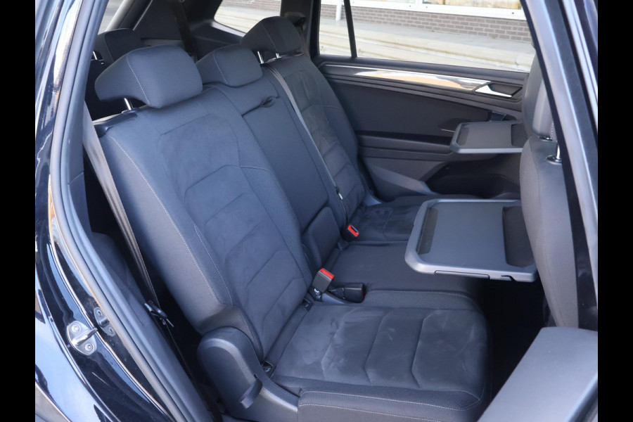 Volkswagen Tiguan Allspace 1.5 TSI DSG 7-PERS. R-LINE + PANORAMA | DYNAUDIO | MASSAGE | VIRTUAL COCKPIT | ELEK. TREKHAAK | STOEL/STUURVERW. | CAMERA | 20 INCH