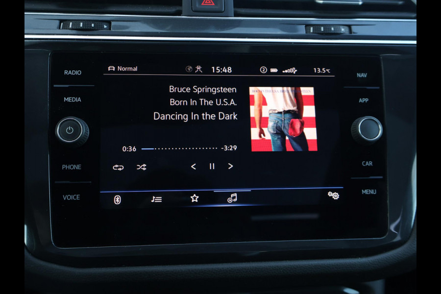 Volkswagen Tiguan Allspace 1.5 TSI DSG 7-PERS. R-LINE + PANORAMA | DYNAUDIO | MASSAGE | VIRTUAL COCKPIT | ELEK. TREKHAAK | STOEL/STUURVERW. | CAMERA | 20 INCH