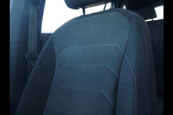 Volkswagen Tiguan Allspace 1.5 TSI DSG 7-PERS. R-LINE + PANORAMA | DYNAUDIO | MASSAGE | VIRTUAL COCKPIT | ELEK. TREKHAAK | STOEL/STUURVERW. | CAMERA | 20 INCH
