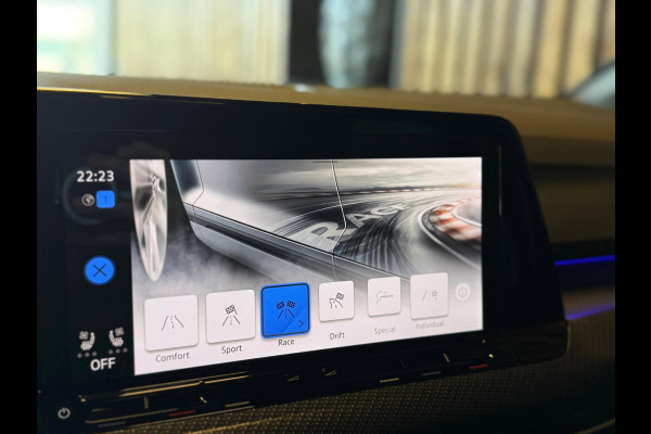 Volkswagen Golf 2.0 TSI R 4Motion / 520PK / PPF / Akrapovic / Stoelverwarming/ventilatie