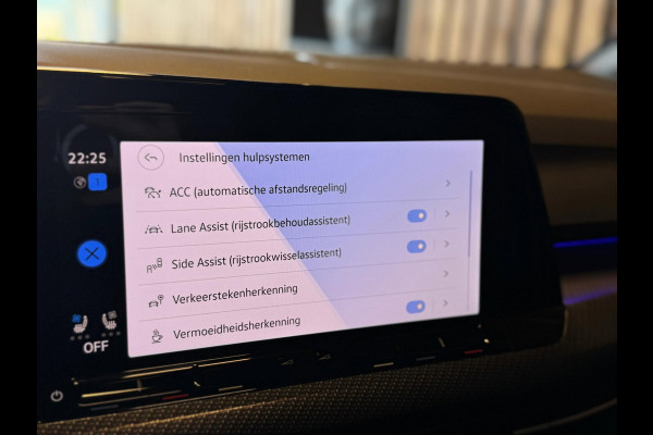 Volkswagen Golf 2.0 TSI R 4Motion / 520PK / PPF / Akrapovic / Stoelverwarming/ventilatie