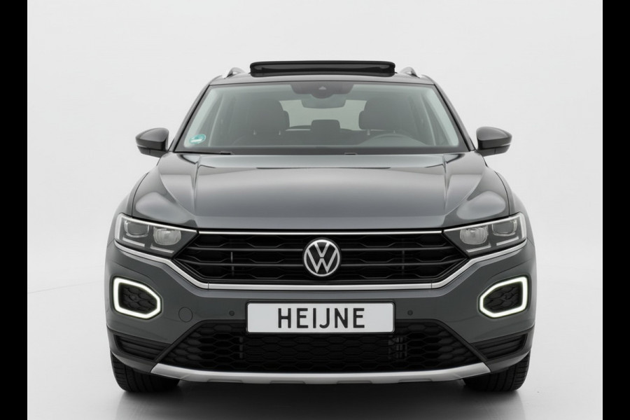 Volkswagen T-Roc TSI 110PK COMFORTLINE CARPLAY/PANORAMADAK/STOELVERW.