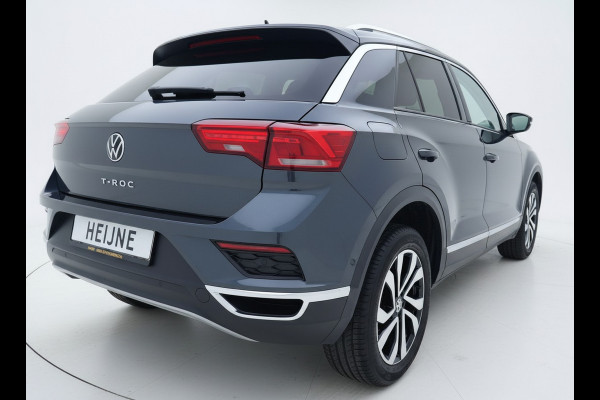 Volkswagen T-Roc TSI 110PK COMFORTLINE CARPLAY/PANORAMADAK/STOELVERW.