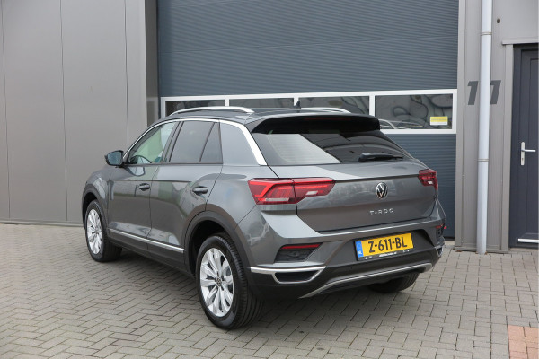 Volkswagen T-Roc 1.5 TSI 150pk Sport, Led , Adaptive cruise, Keyless , Virtual cockpit, Lane assist, Side assist, Stoelverwarming, PDC , Achteruitrijcamera, Buitenspiegels inklapbaar, Carplay , DAB+ etc.